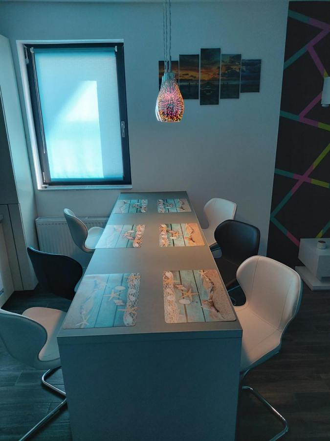 Апартаменты Apartament David Нэводари Экстерьер фото